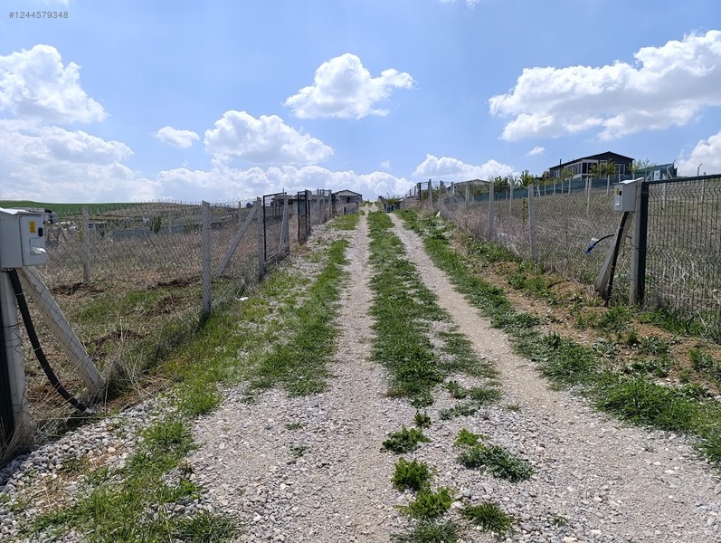 ANKARA AKYURT YILDIRIM KÖYÜNDE TARLAMIZIN 400 M² Sİ  SATILIKTIR - ANKARA AKYURT fotoğraf 3